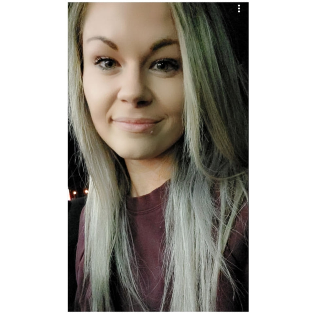 Meet your Posher, Kelli